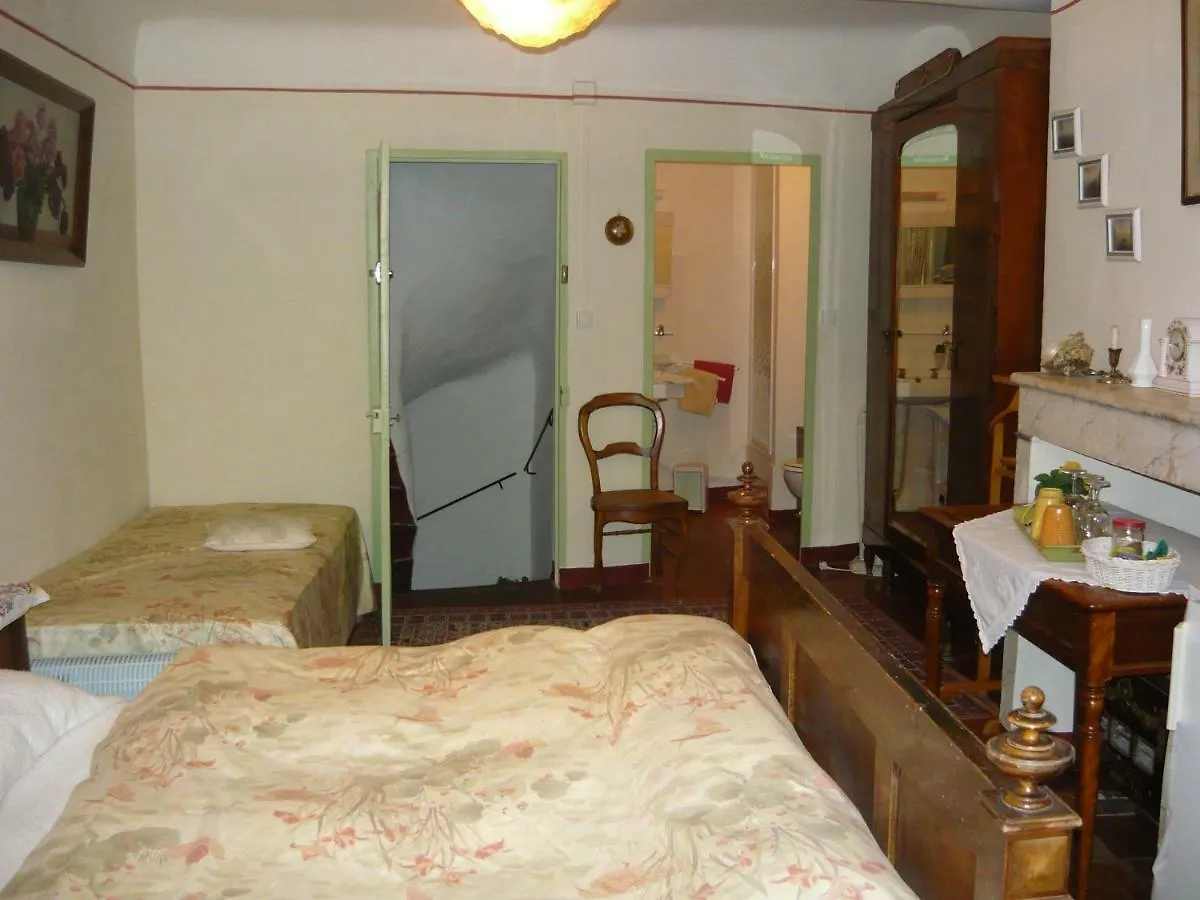 Frühstückspension Bed and Breakfast Le Pra De Pe Cotignac Frankreich